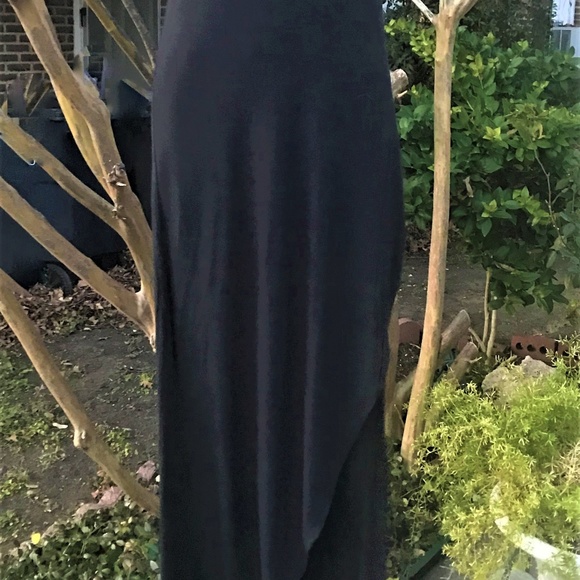 VENUS Long Black Dress with Criss Cross Back - L - Picture 4 of 8